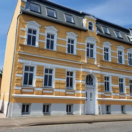 Alt-berliner Schwanenhof Eg Rechts * Lychen