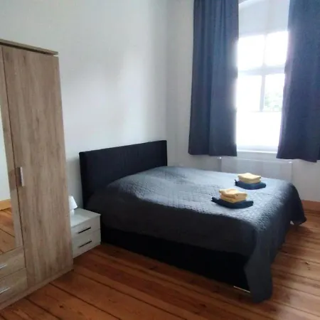 Apartman Alt-berliner Schwanenhof Eg Rechts *