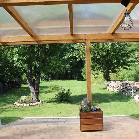 Apartament Alt-berliner Schwanenhof Eg Rechts Lychen