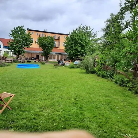 Apartament Alt-berliner Schwanenhof Eg Rechts *