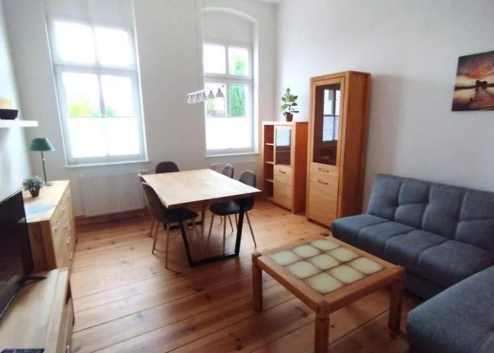 Alt-berliner Schwanenhof Eg Rechts شقة