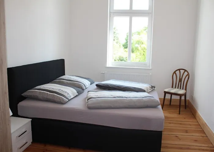 Daire Alt-berliner Schwanenhof Eg Rechts